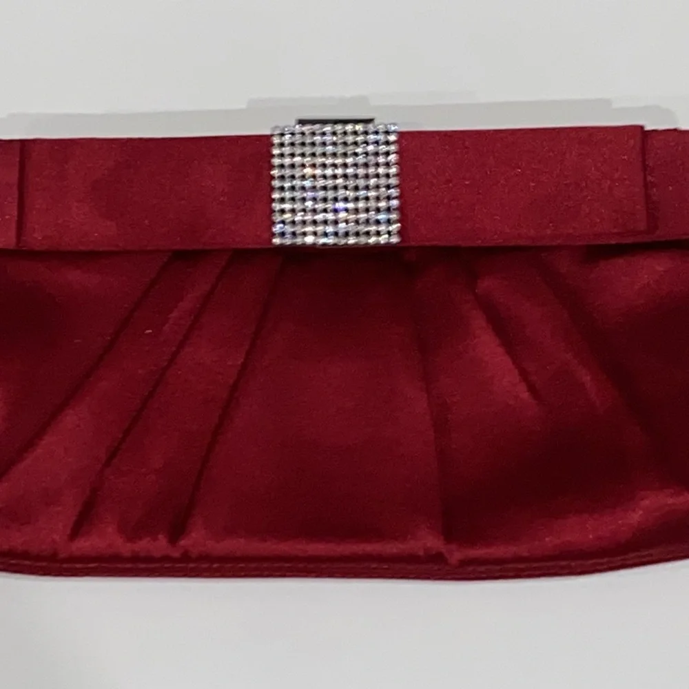 Red/Maroon Silver Fancy Clutch with Satin Finish Prom dress friendly - Picture 2 of 6